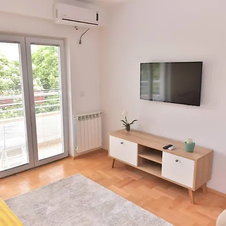 Unique Leninova Apartment Skopje